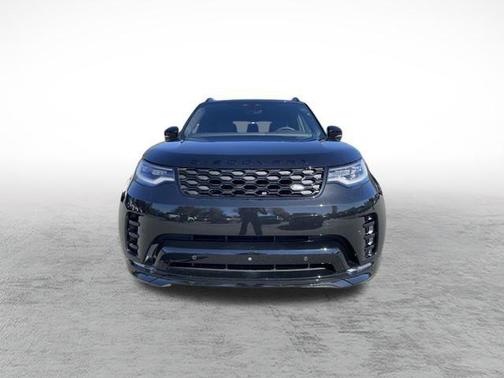 2025 Land Rover Discovery P300 Dynamic SE