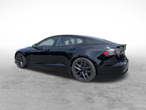 2021 Tesla Model S Plaid