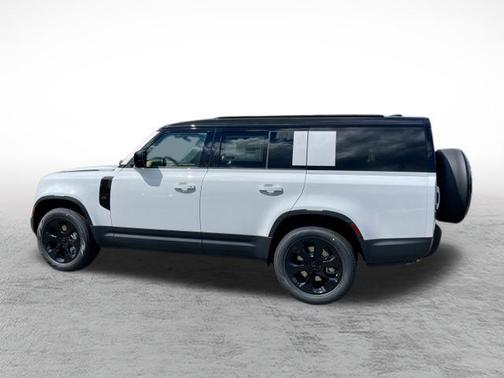 Fuji White 2026 Land Rover Defender P300 S