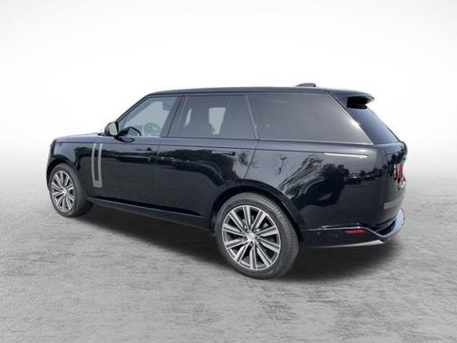 2023 Land Rover Range Rover P400 SE