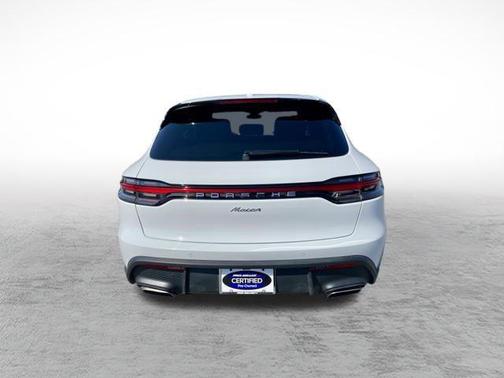 2022 Porsche Macan Macan