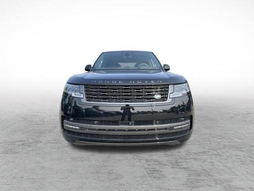 2025 Land Rover Range Rover P400 SE