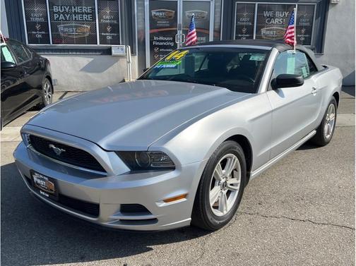 2014 Ford Mustang V6