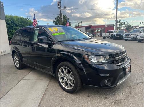 Black 2019 Dodge Journey GT