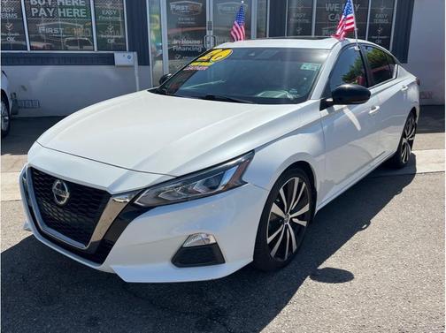2020 Nissan Altima 2.0 SR