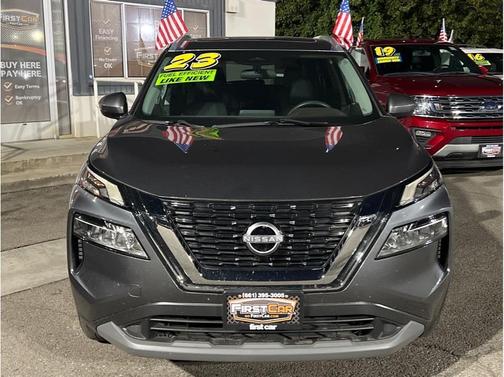 2023 Nissan Rogue SV