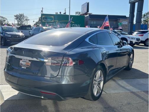 2015 Tesla Model S 60