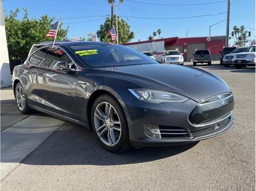 2015 Tesla Model S 60
