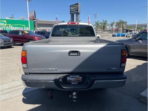 Gray 2001 Toyota Tundra SR5