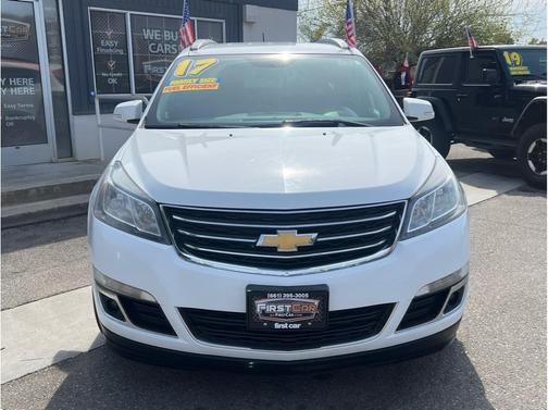 2017 Chevrolet Traverse 2LT