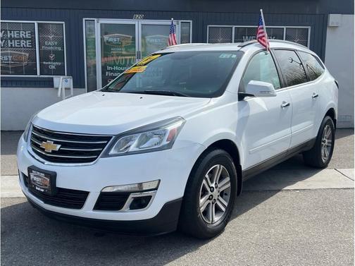 2017 Chevrolet Traverse 2LT
