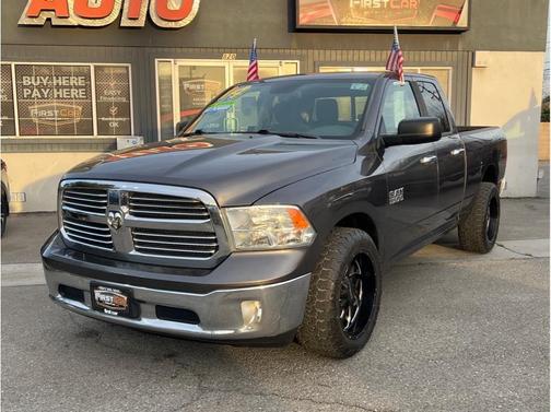 2014 RAM 1500 SLT