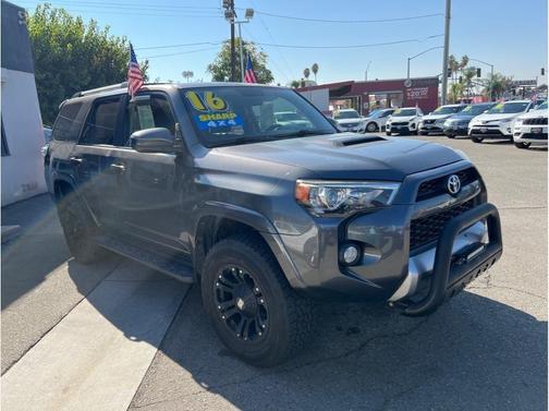 2016 Toyota 4Runner SR5 Sport