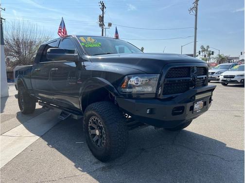 2016 RAM 2500 Laramie