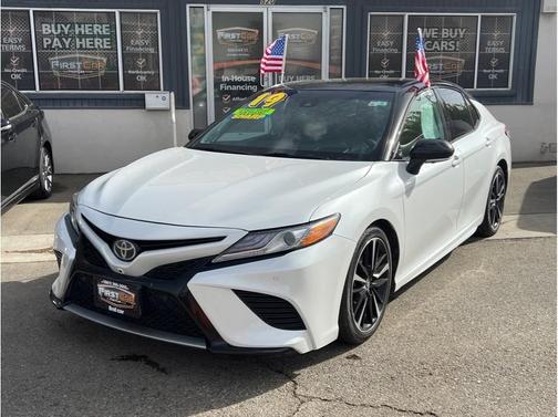 2019 Toyota Camry XSE