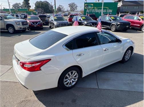 2016 Nissan Altima 2.5 S