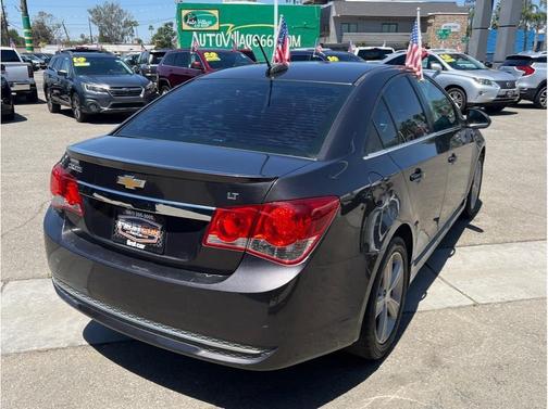 Black 2016 Chevrolet Cruze Limited 2LT