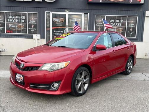 2012 Toyota Camry SE