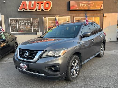 2020 Nissan Pathfinder S