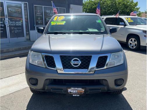 2019 Nissan Frontier SV