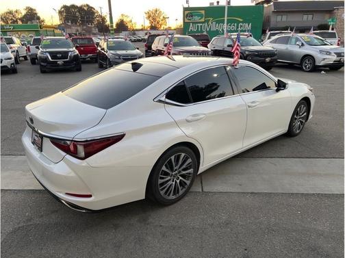 2020 Lexus ES 350 Base