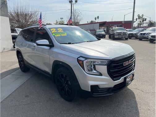 2022 GMC Terrain SLE