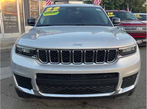 2022 Jeep Grand Cherokee L Laredo