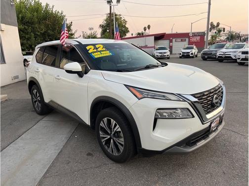 2022 Nissan Rogue SV