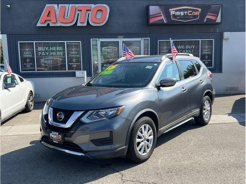 2018 Nissan Rogue SV