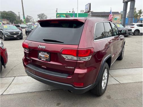 2020 Jeep Grand Cherokee Laredo