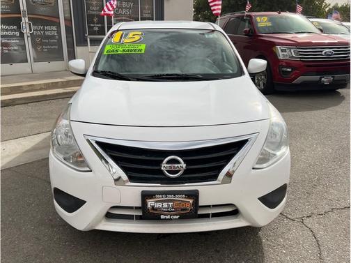 2015 Nissan Versa 1.6 SV