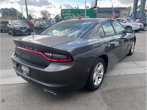2019 Dodge Charger SXT