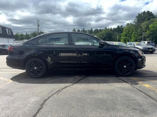 2018 Volkswagen Jetta 1.8T SE Sport