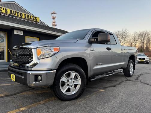2014 Toyota Tundra SR5