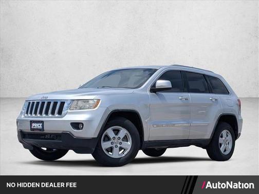 Bright Silver Metallic 2012 Jeep Grand Cherokee Laredo