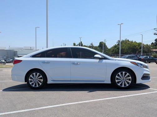 2016 Hyundai SONATA Sport