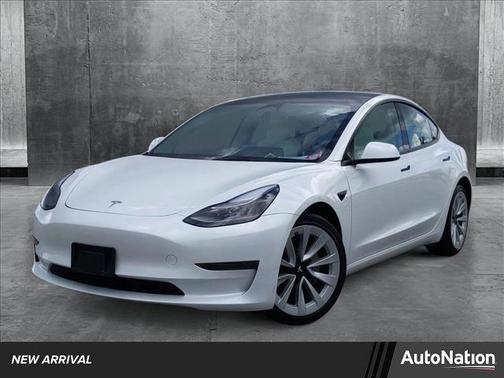 2023 Tesla Model 3 Standard Range