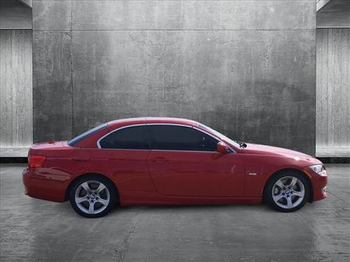 2012 BMW 335 335i