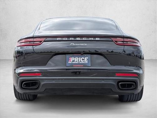 2018 Porsche Panamera RWD