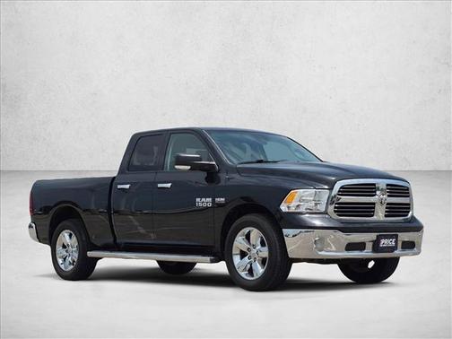 Brilliant Black Crystal Pearlcoat 2015 RAM 1500 Lone Star