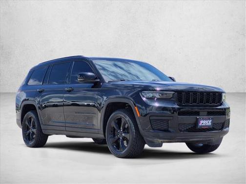 Diamond Black Crystal Pearlcoat 2023 Jeep Grand Cherokee L Altitude