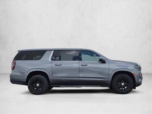Satin Steel Metallic 2022 Chevrolet Suburban LT