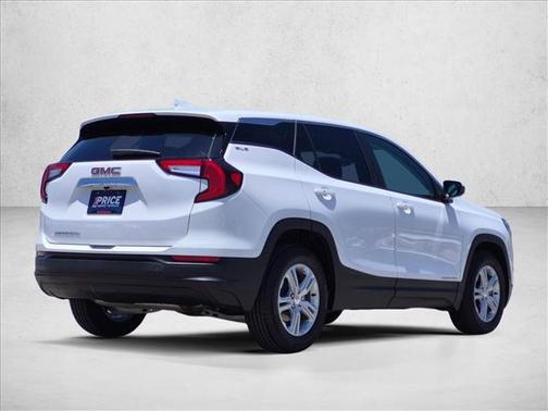 Summit White 2024 GMC Terrain SLE