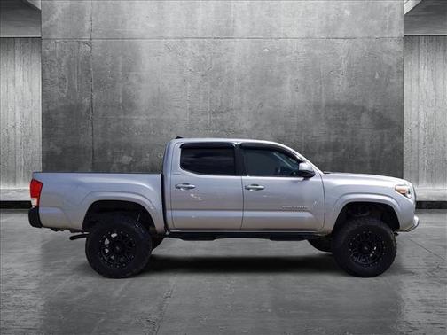 2016 Toyota Tacoma SR5