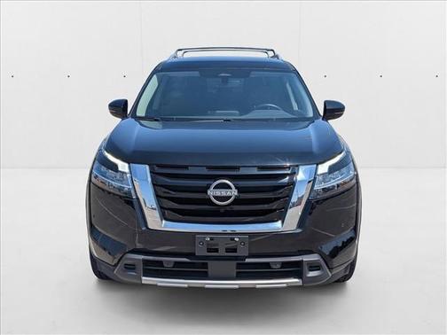 2024 Nissan Pathfinder SL FWD