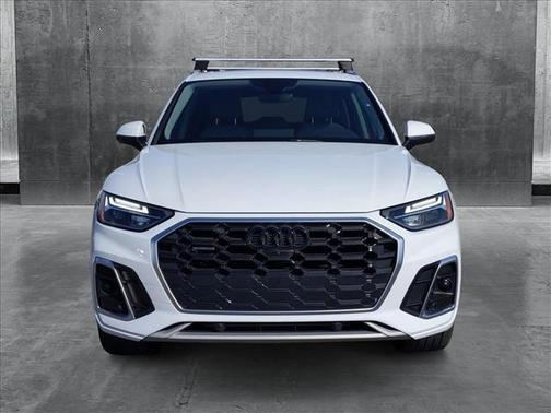 2022 Audi Q5 45 S line Premium Plus