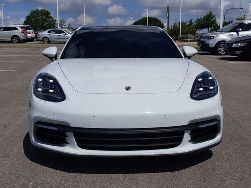 2018 Porsche Panamera 4S