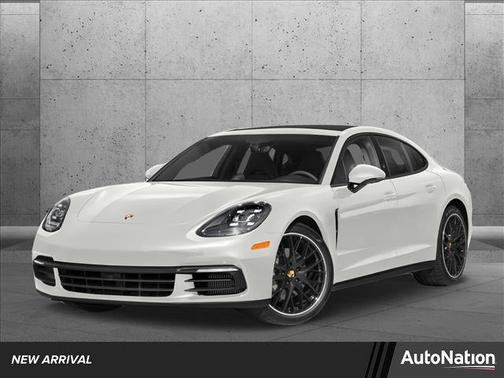 2018 Porsche Panamera 4S