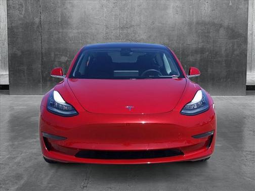 2019 Tesla Model 3 Mid Range