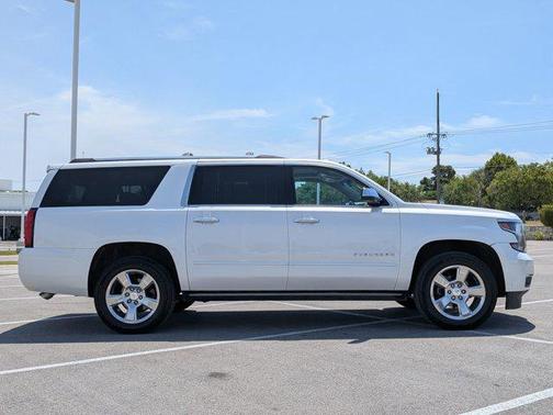 2017 Chevrolet Suburban Premier